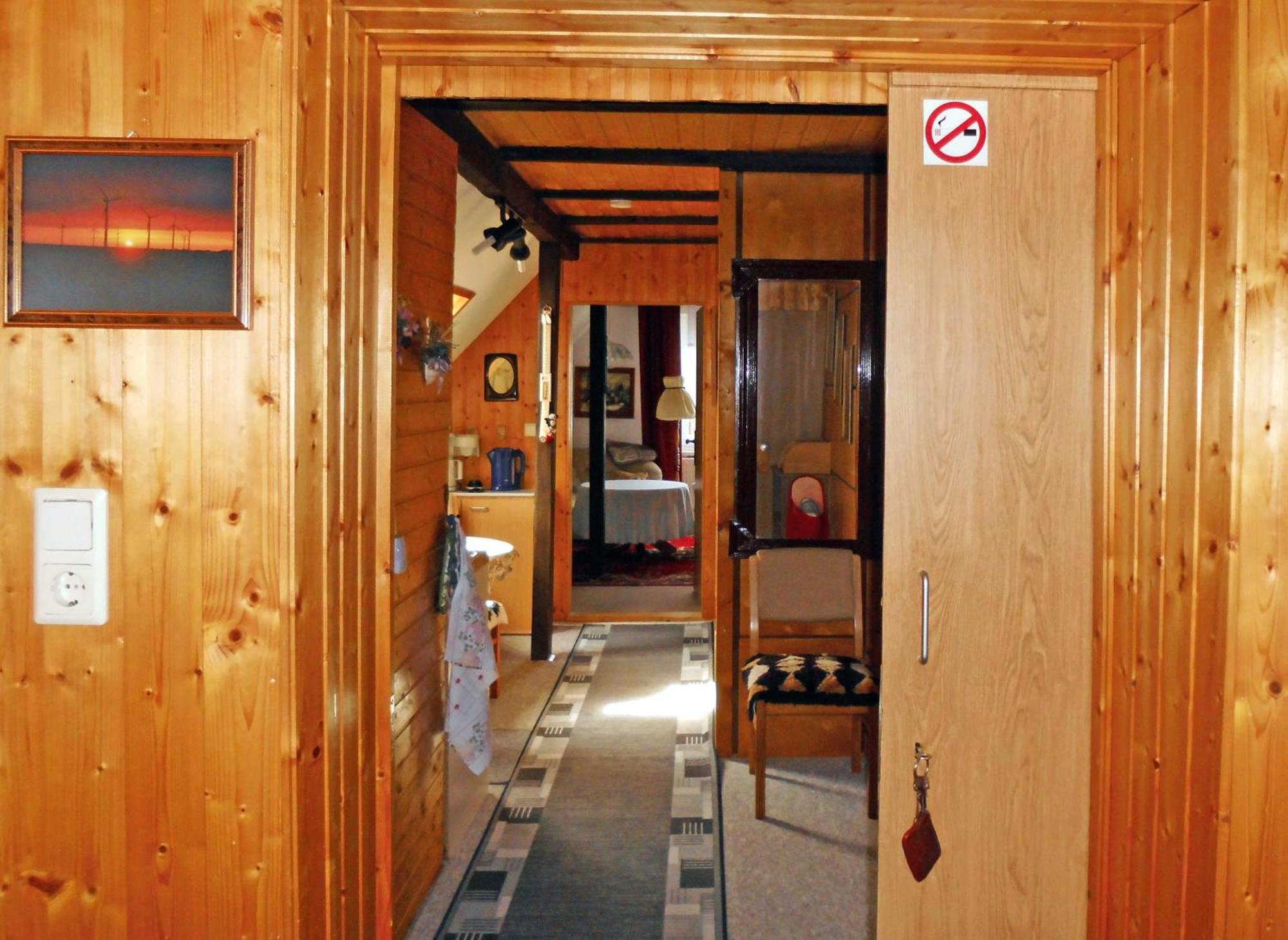 Bungalow Und Ferienwohnung Auf Ruegen Kluis ภายนอก รูปภาพ