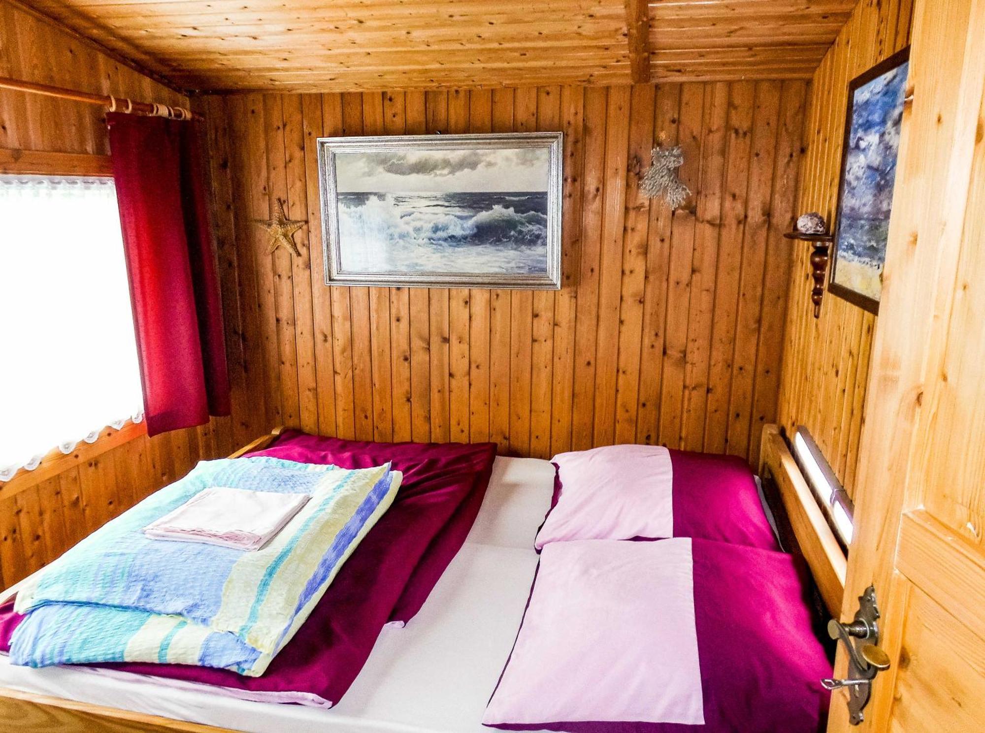 Bungalow Und Ferienwohnung Auf Ruegen Kluis ภายนอก รูปภาพ